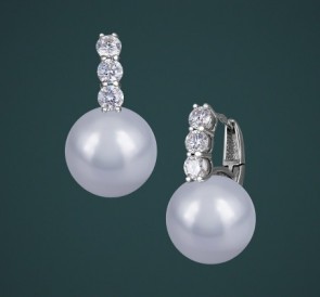 Серьги с жемчугом с-210656ббс: белый морской жемчуг, золото 585° Серьги с жемчугом с-210656ббс: белый морской жемчуг, золото 585°